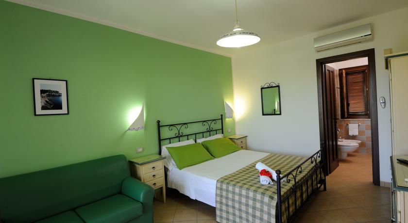 Agriturismo Torre Dei Preti Peschici Rum bild