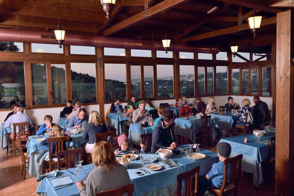 Agriturismo Torre Dei Preti Peschici Exteriör bild