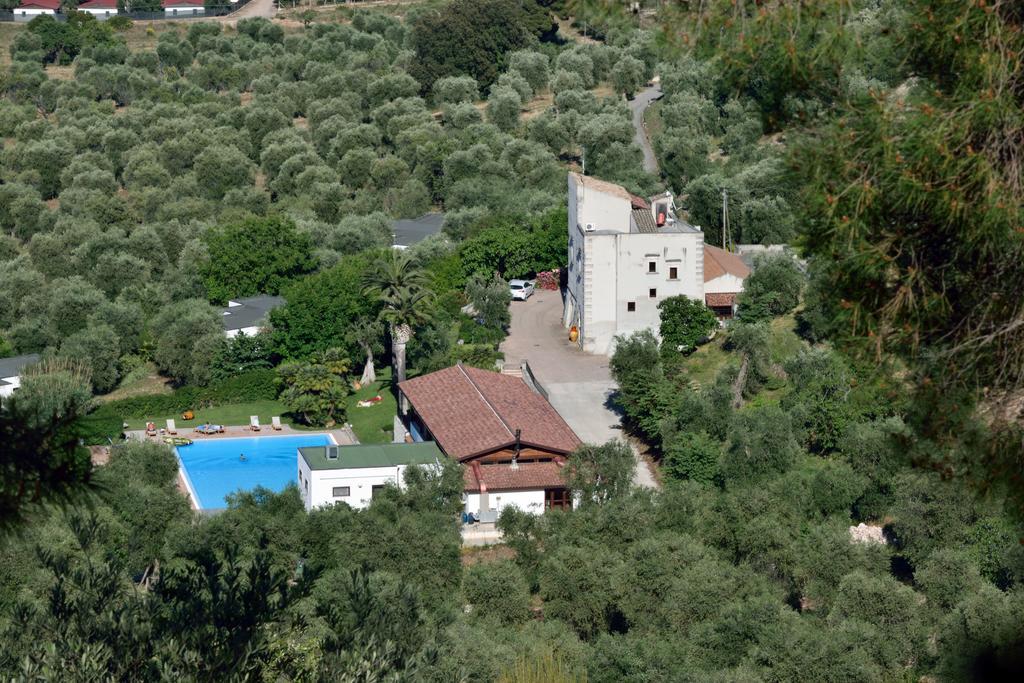 Agriturismo Torre Dei Preti Peschici Exteriör bild