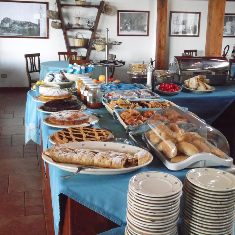 Agriturismo Torre Dei Preti Peschici Exteriör bild